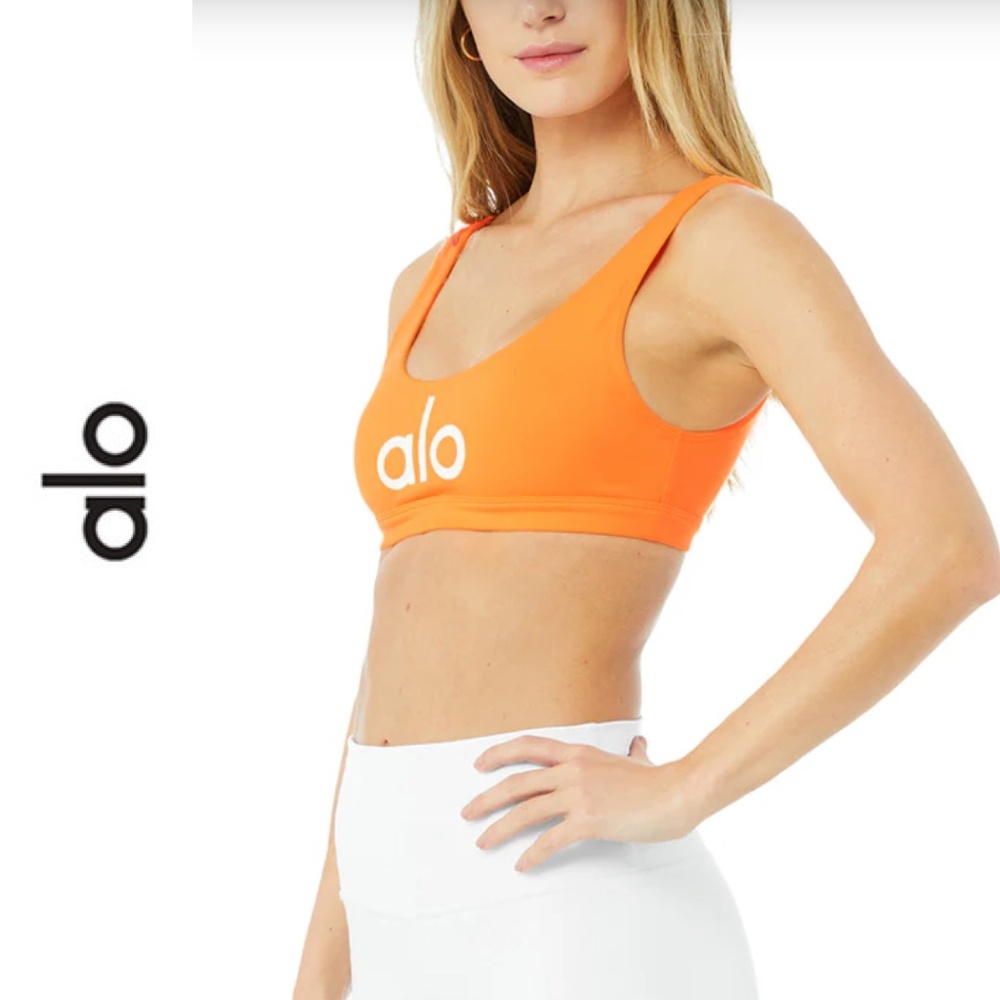 Alo YOGA | CANTALOUPE ORANGE Ambient Logo Bra | XS